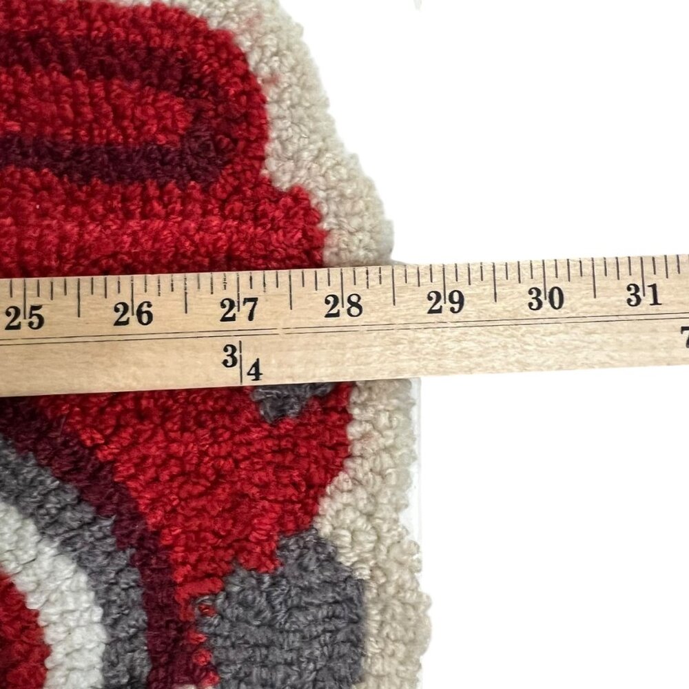 Loloi Vintage Truck Christmas Punch Needle Truck Shaped Scatter Rug 27" - Picture 5 of 6